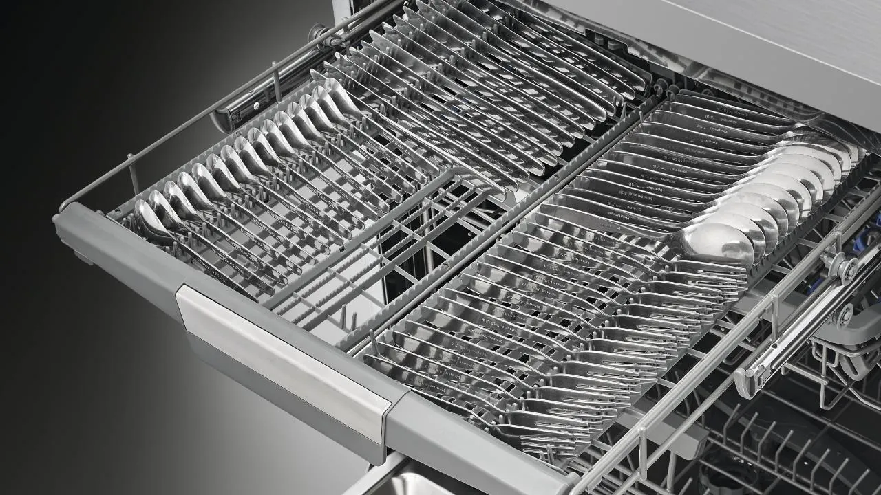 Variabilní příborová zásuvka