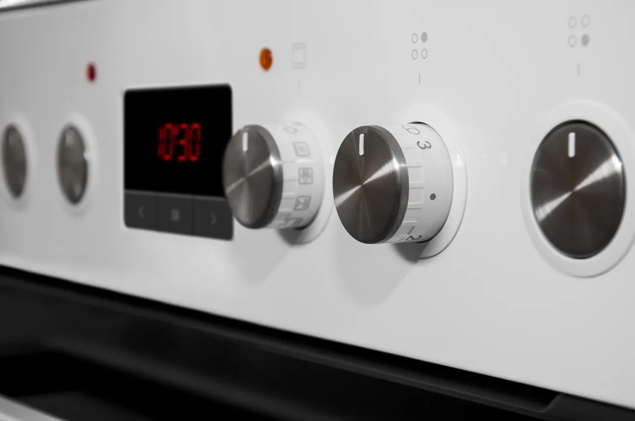 Image CERAMIC STOVE RCV5011M