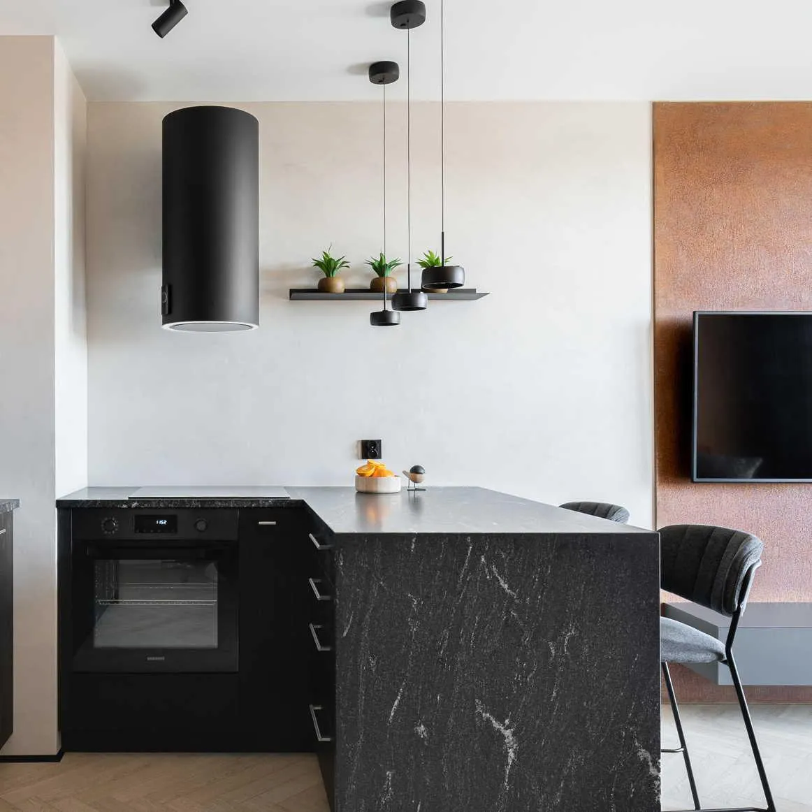 Image Chimney hood Tubus Black (CDP3801C)