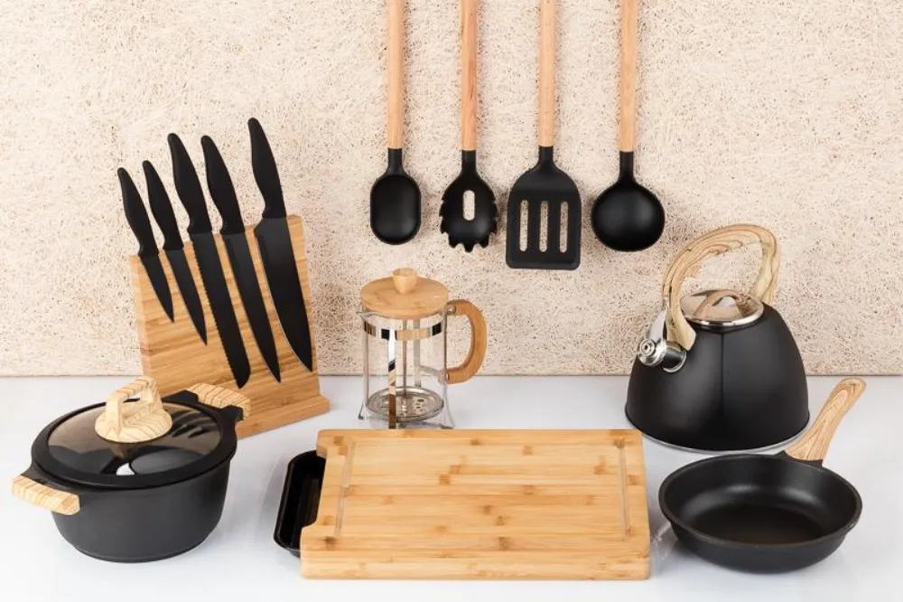 Bambusové prkénko s táckem KLUGE Smile SDB-5