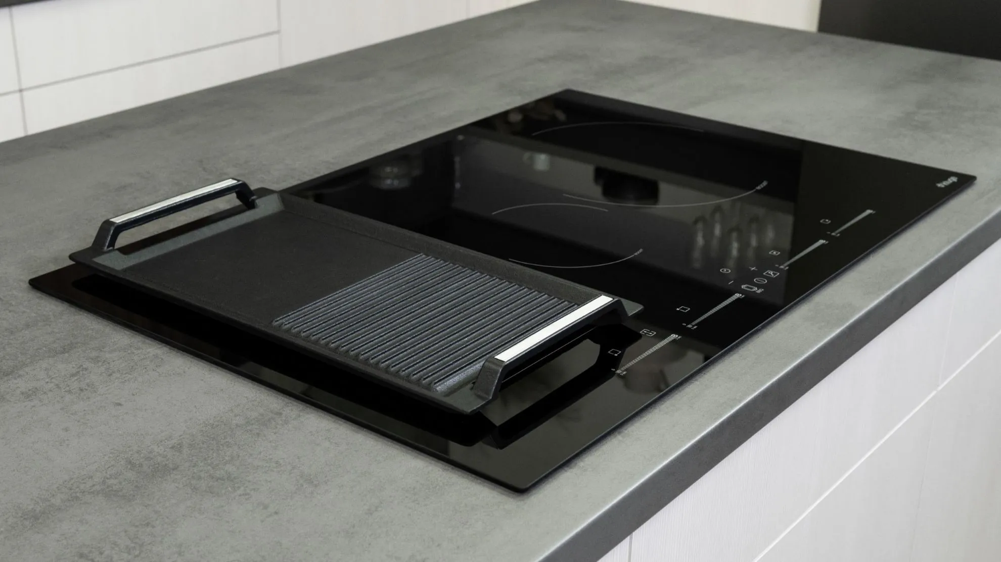 Image INDUCTION HOB KPI8031B