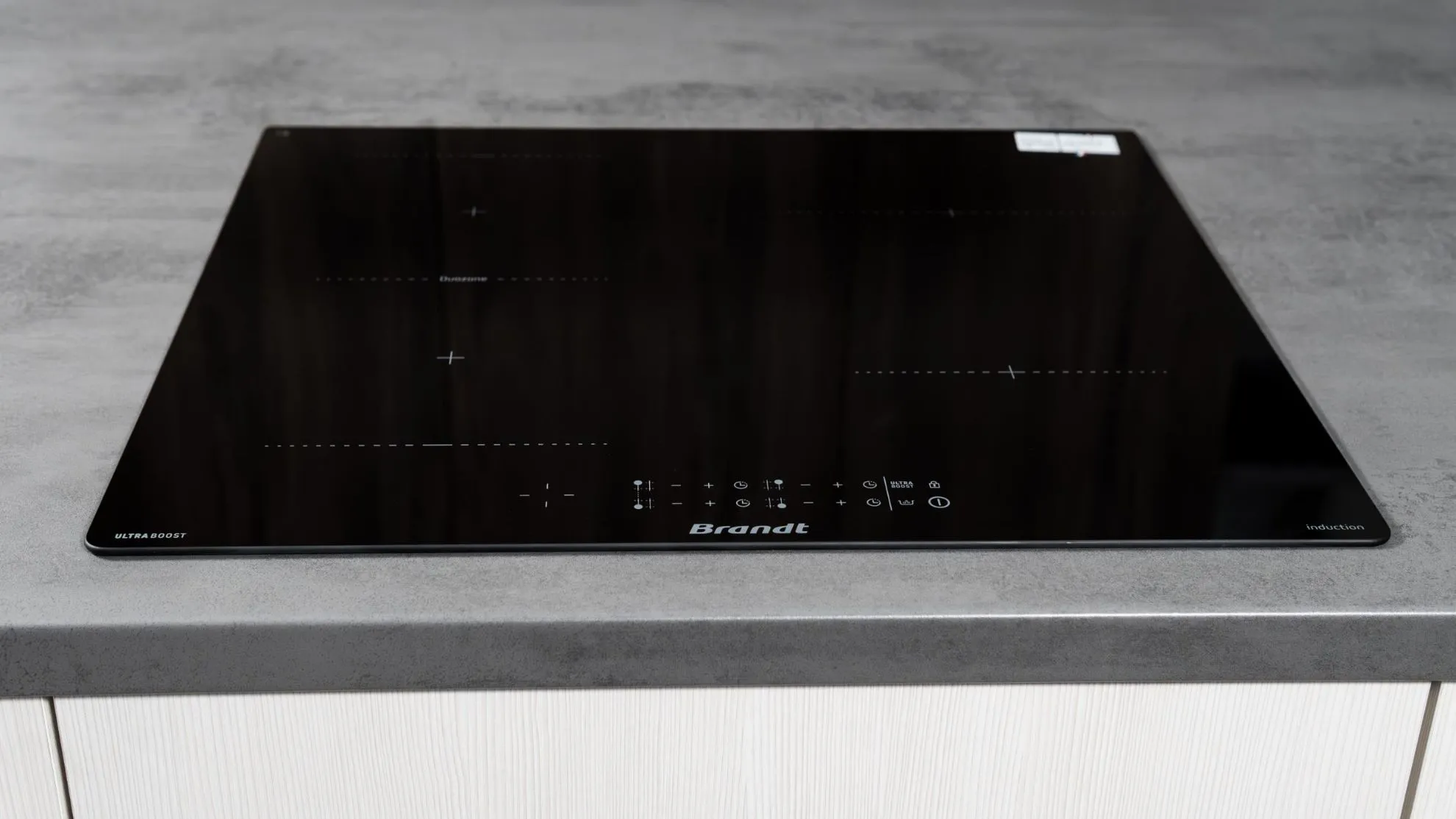 Image Induction hob BPI364DPB