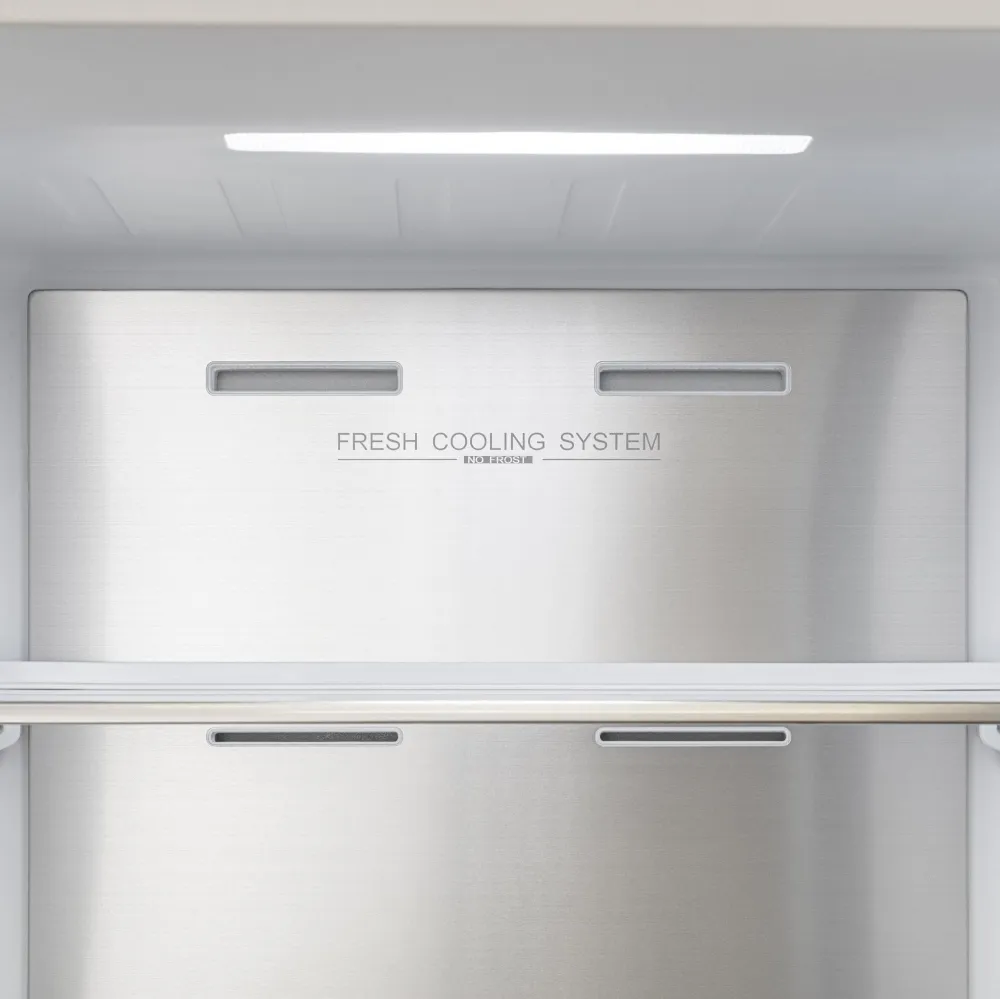 Image Bottom-freezer refrigerator BFC2069CW