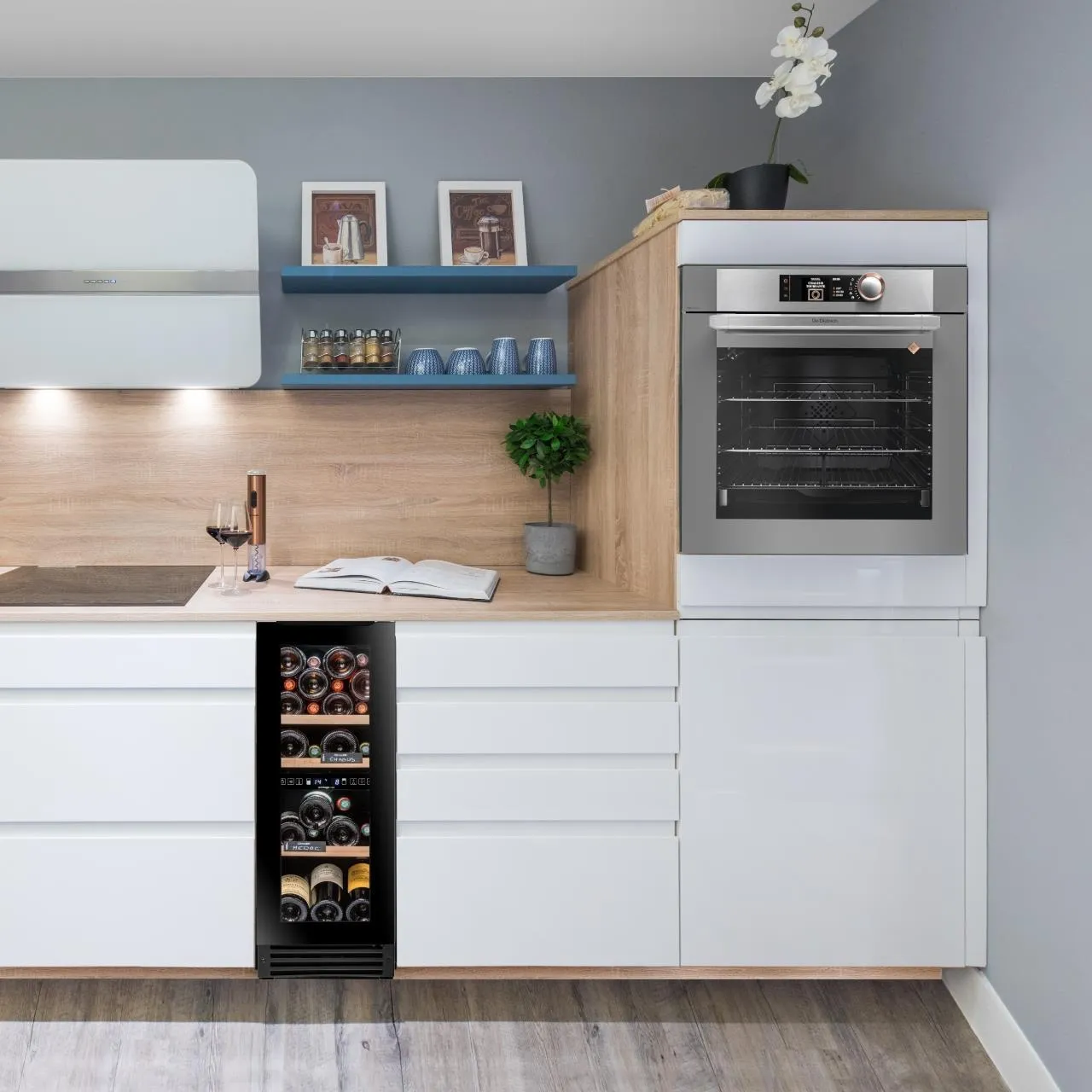 Image WINE CABINET AVU27D82