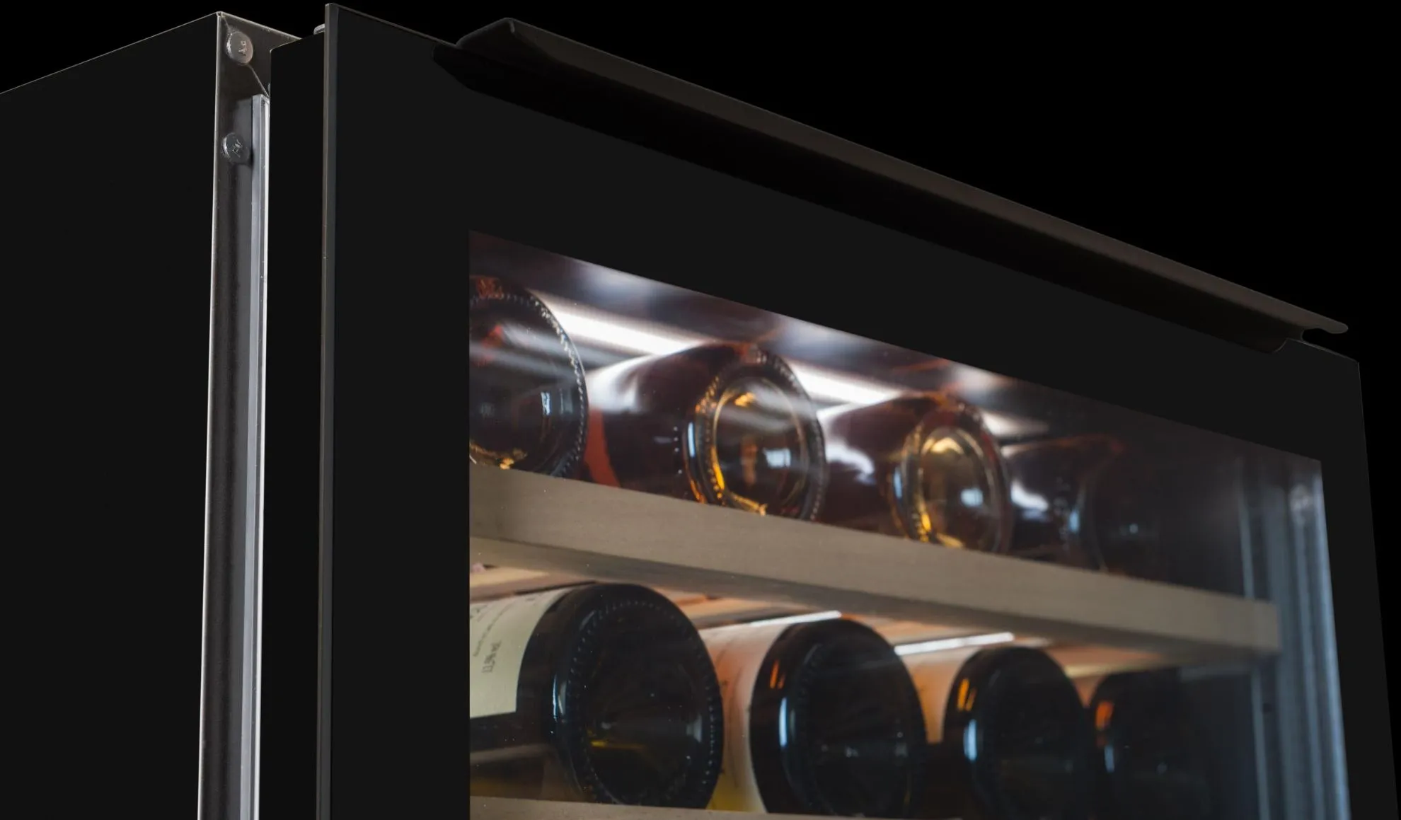 Image WINE CABINET AVU51D82