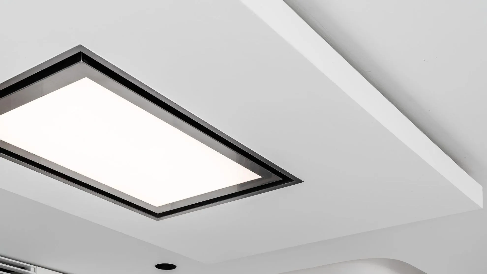 Ceiling kitchen hoods