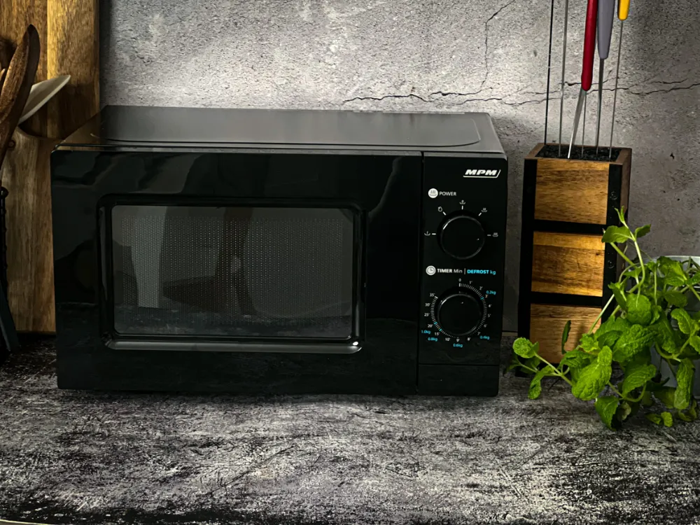 MIKROVLNNÁ TROUBA MPM-20-KMM-11 20l