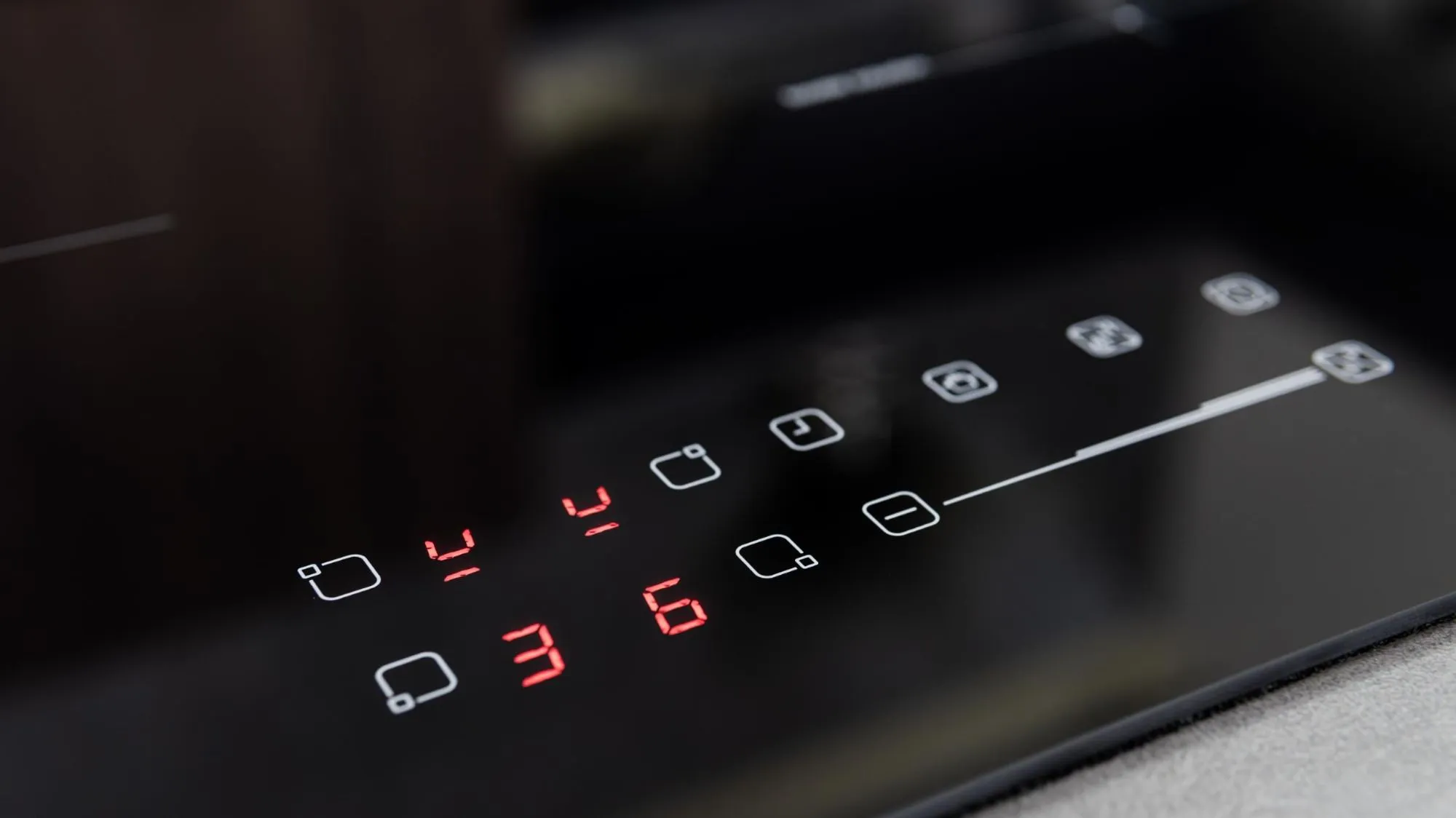 Image Induction hob KPI6015B