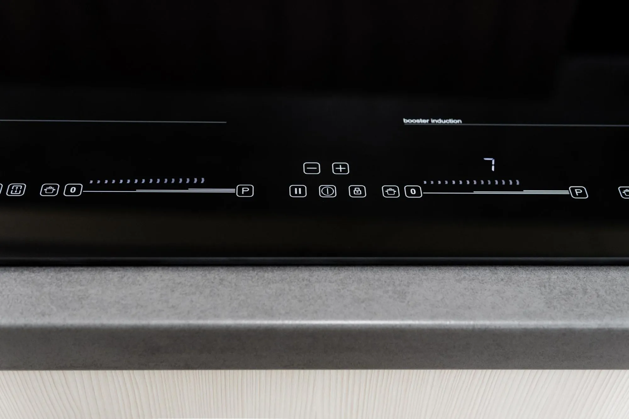 Image Induction hob KPI6045BP