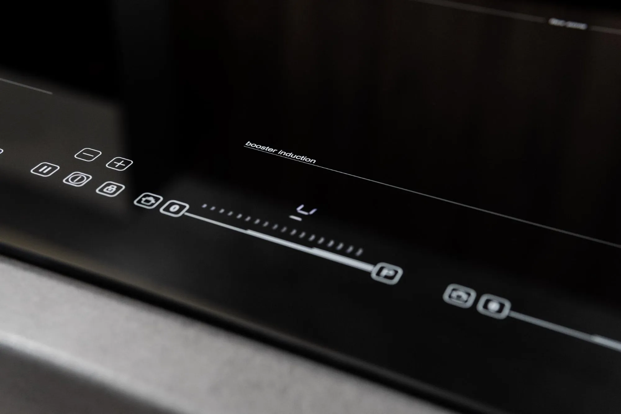 Image Induction hob KPI6045BP