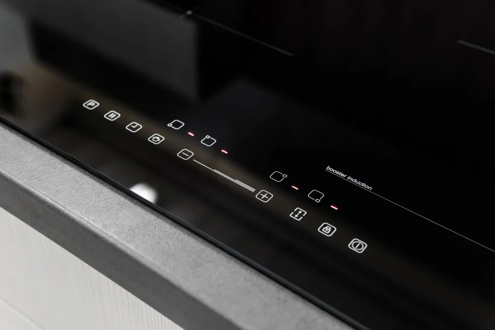 Image Induction hob KPI6016BP