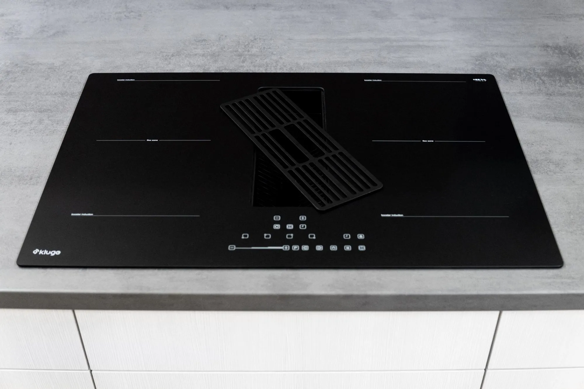 Image Induction hob with integrated extractor hood KHI8000B