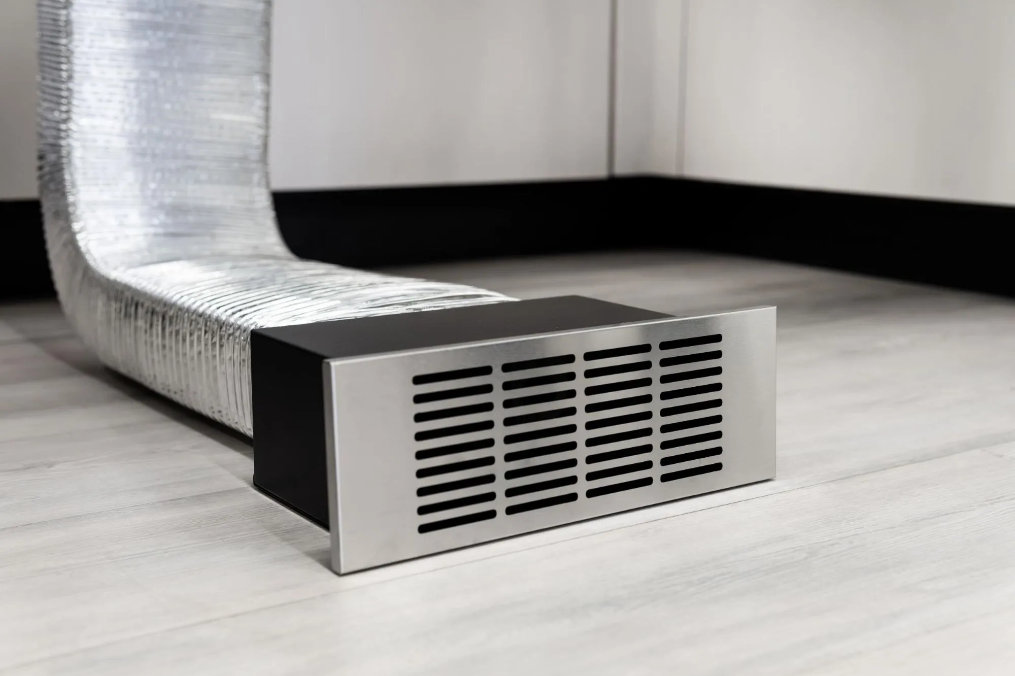 Image Induction hob with integrated extractor hood KHI6000B